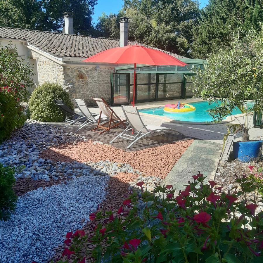 הוילה Saint-Sauveur  Domaine Du Cassana מראה חיצוני תמונה